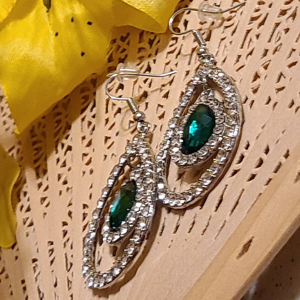 Ladies Earrings For Sale
